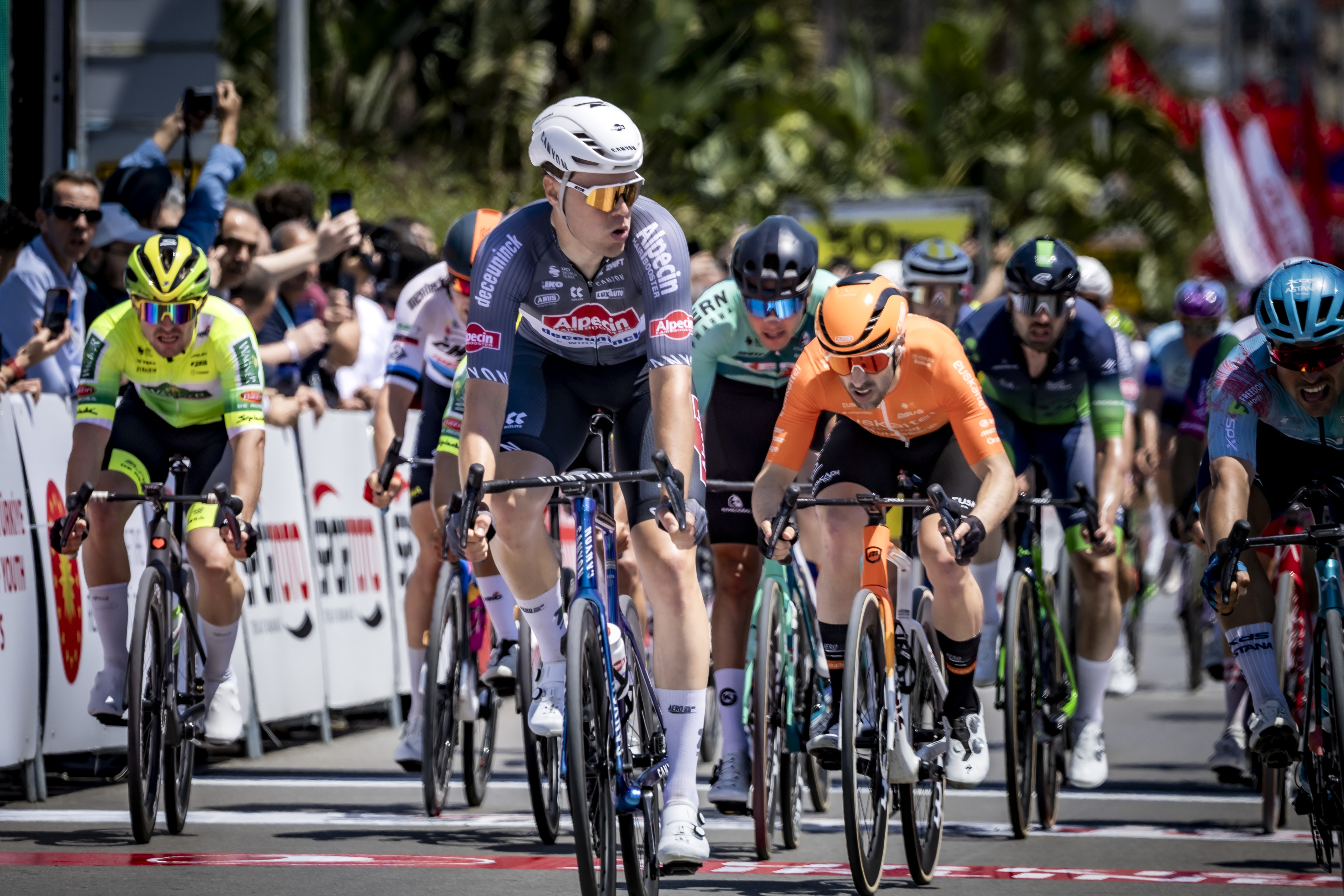 Cumhurbaşkanlığı Bisiklet Turu başladı