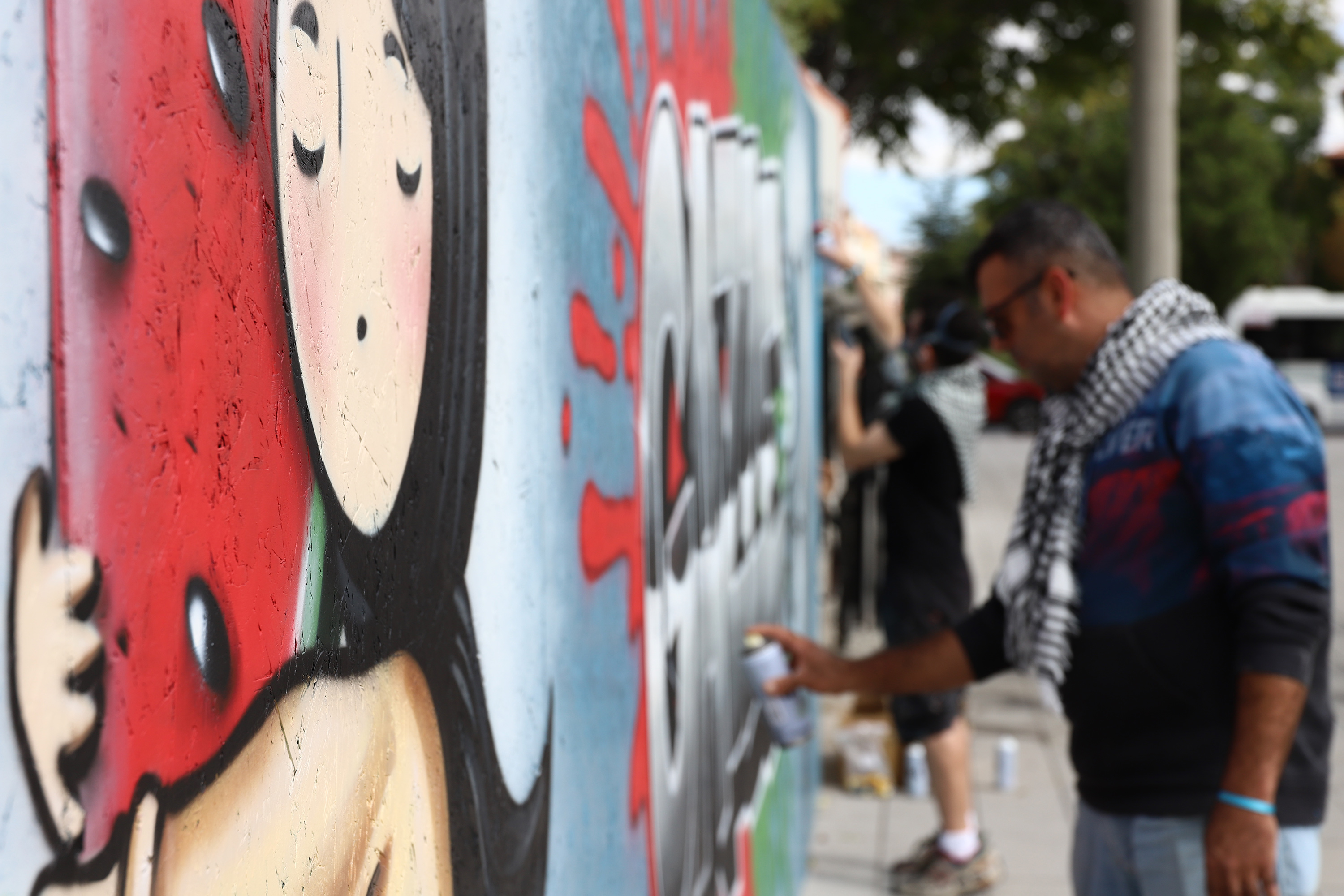 Grafiti sanatçıları Gazze için çizdiler