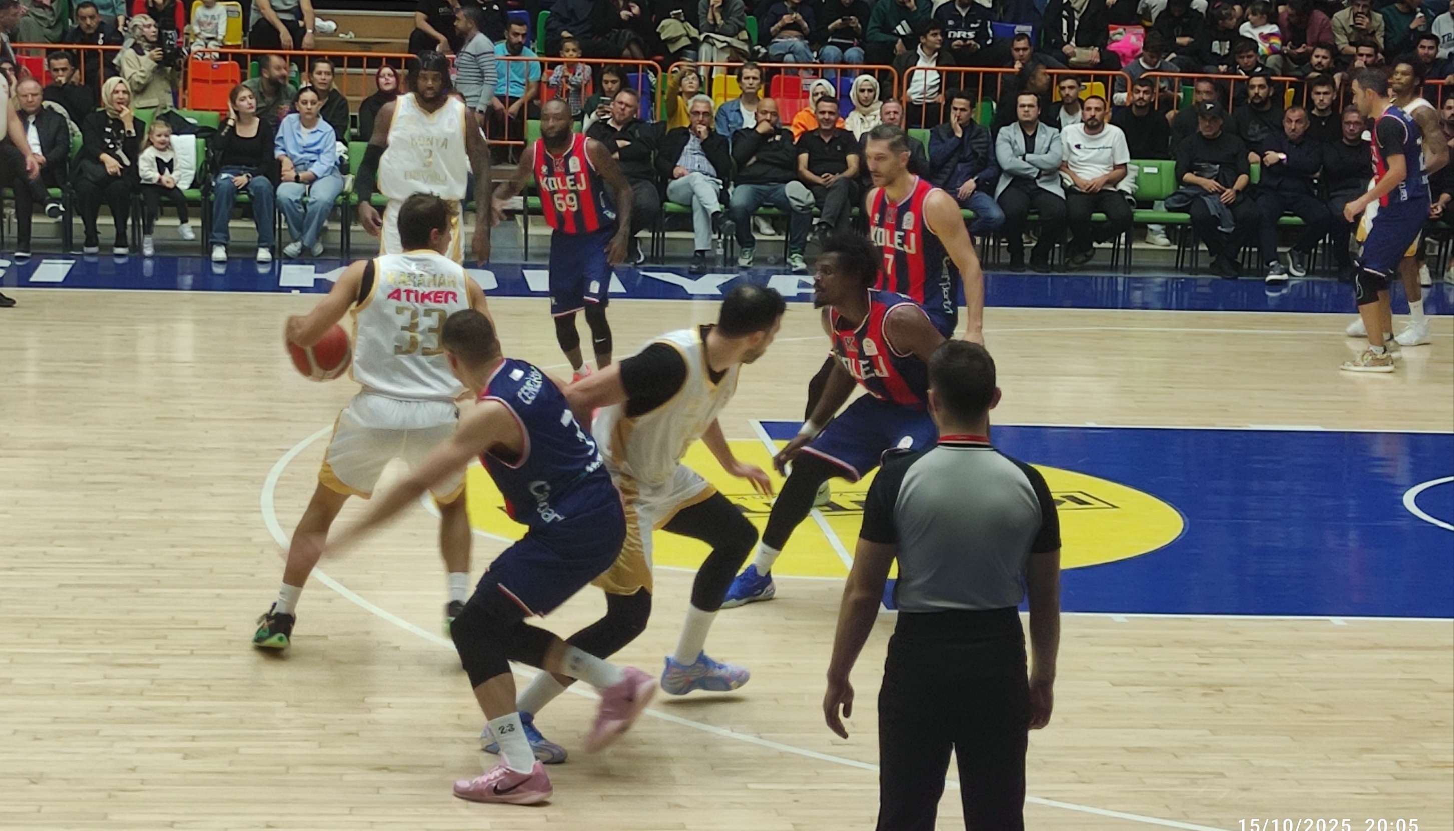 Büyükşehir basketbol 5'te 5 yaptı 85-74