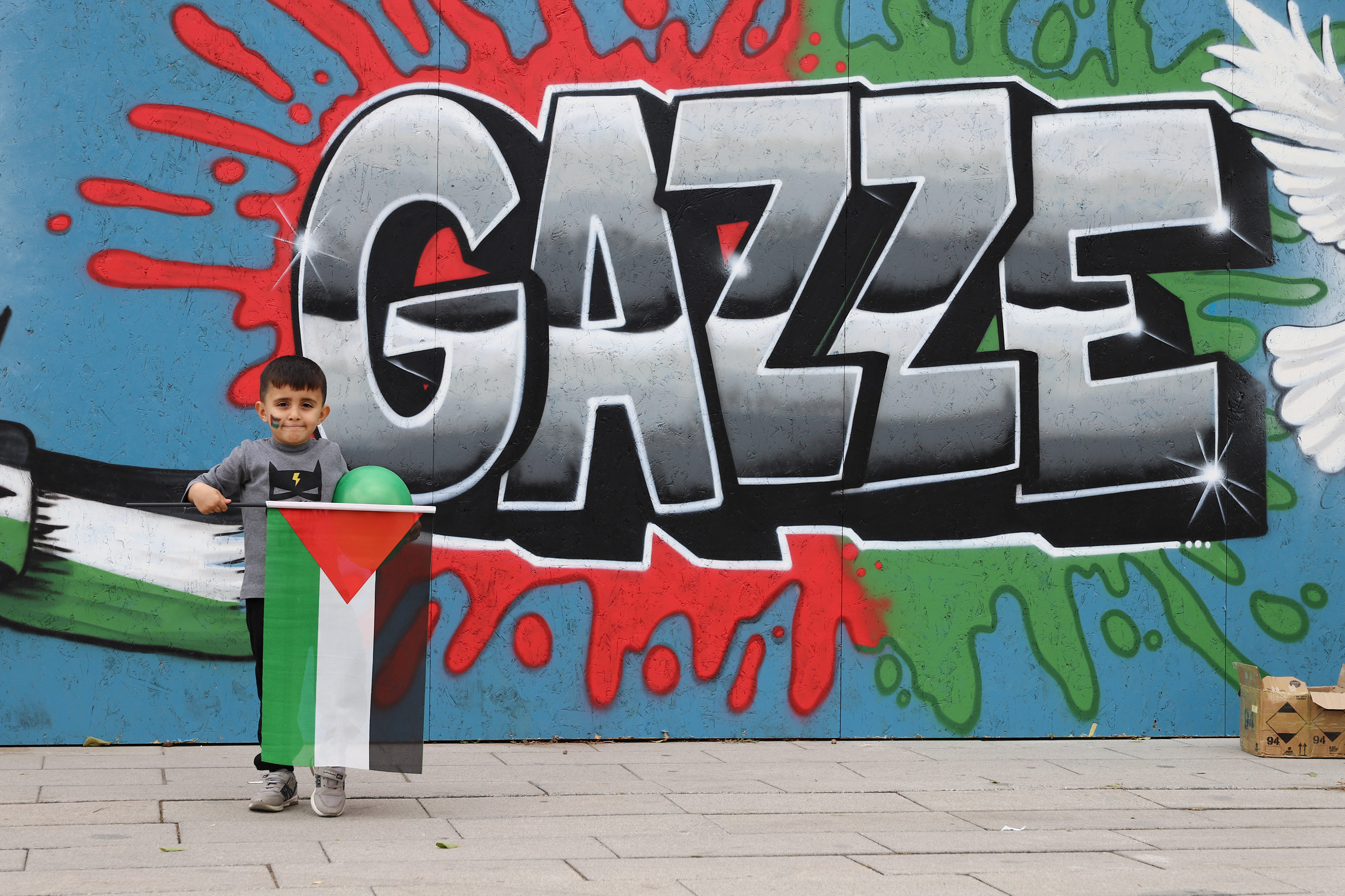 Grafiti sanatçıları Gazze için çizdiler