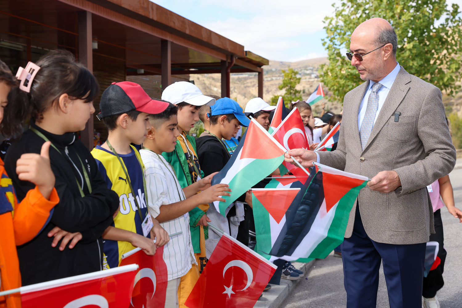 Pekyatırmacı'dan Tabiat okuluna ziyaret