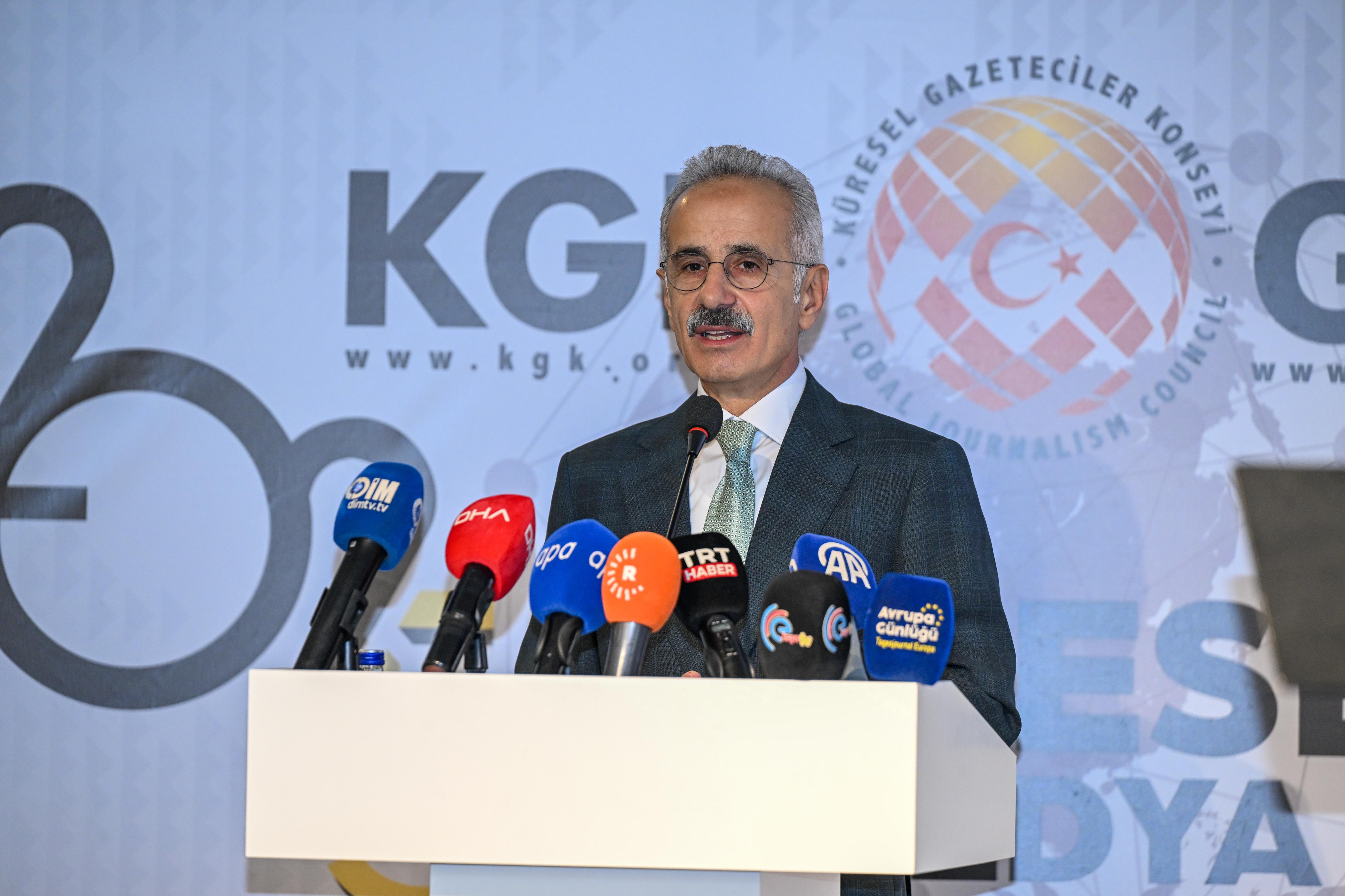 Bakan Uraloğlu: 5 G ile iletişim hızımız artacak