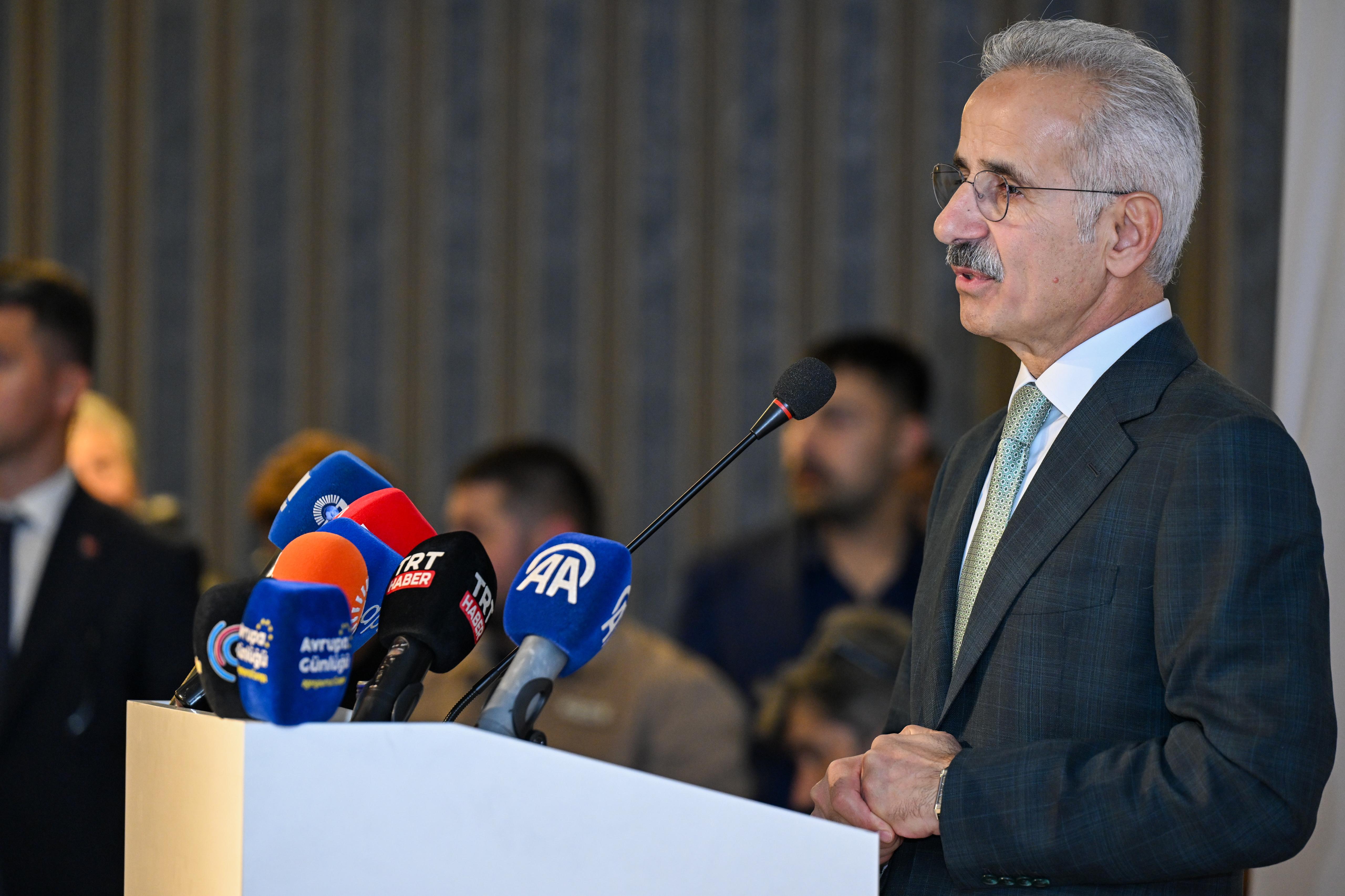 Bakan Uraloğlu: 5 G ile iletişim hızımız artacak