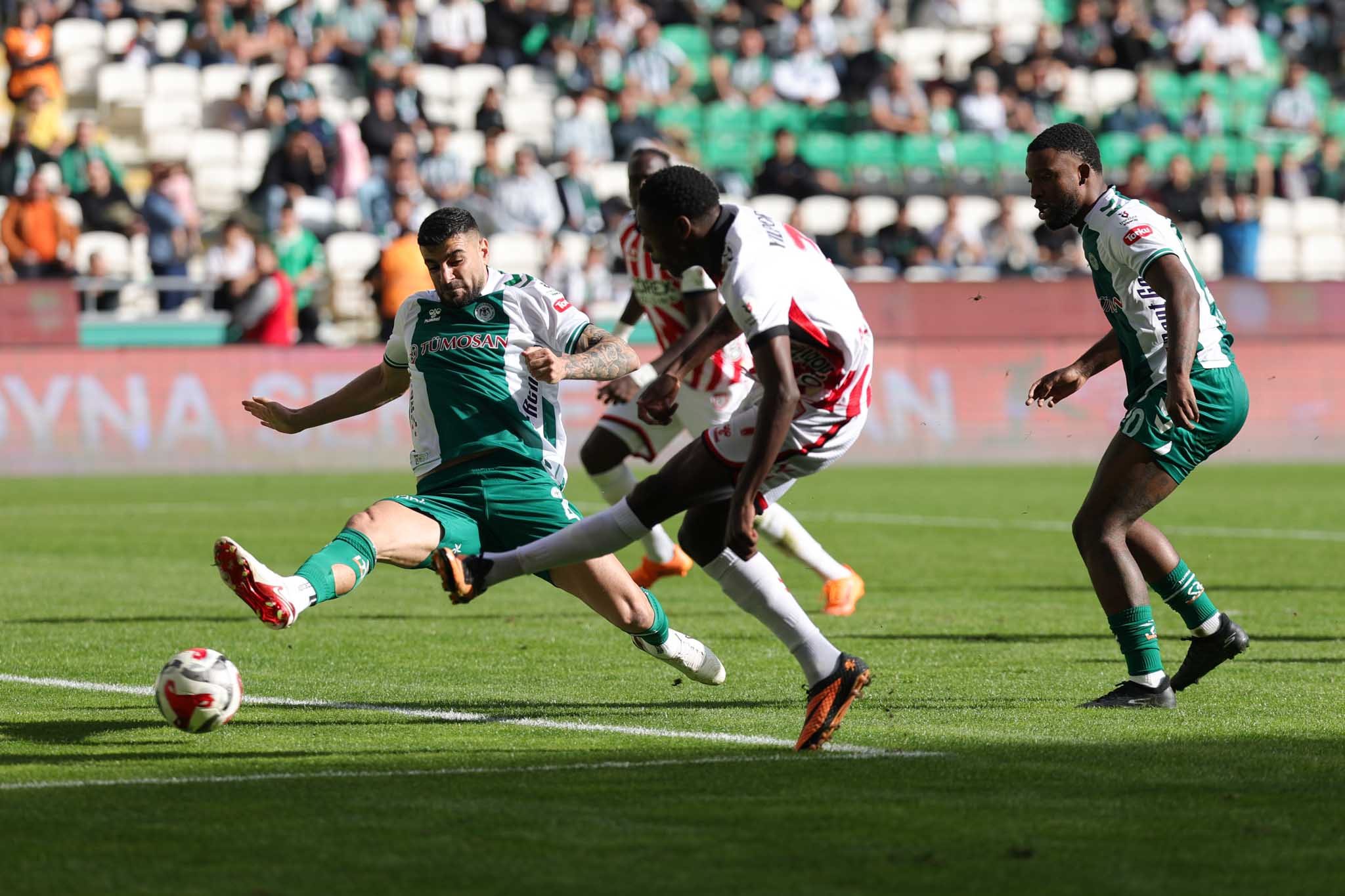 Konyaspor evinde yine kayıp 1-3