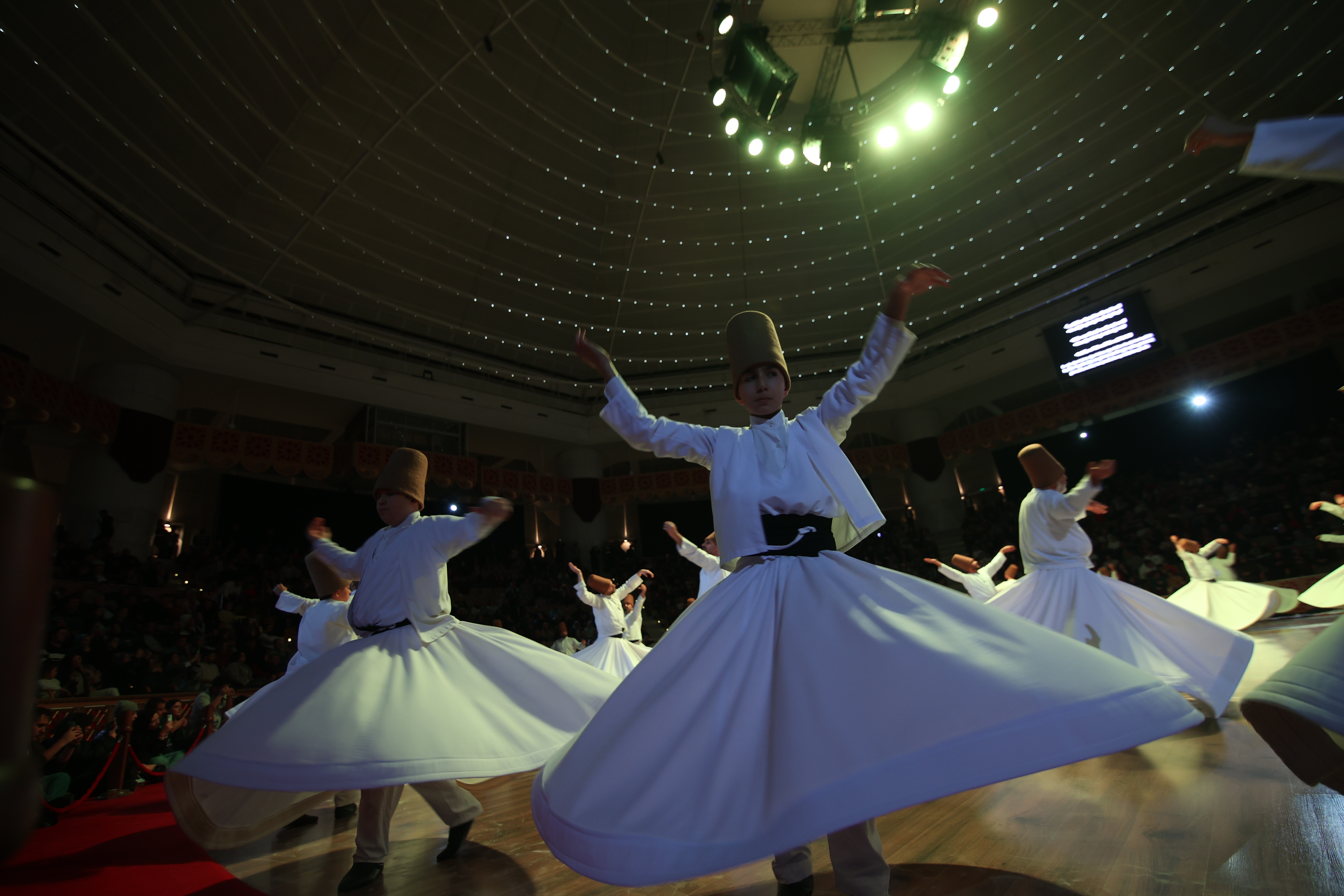 Konya’da Mevlana anma törenleri “Huzur Vakti” temasıyla başladı