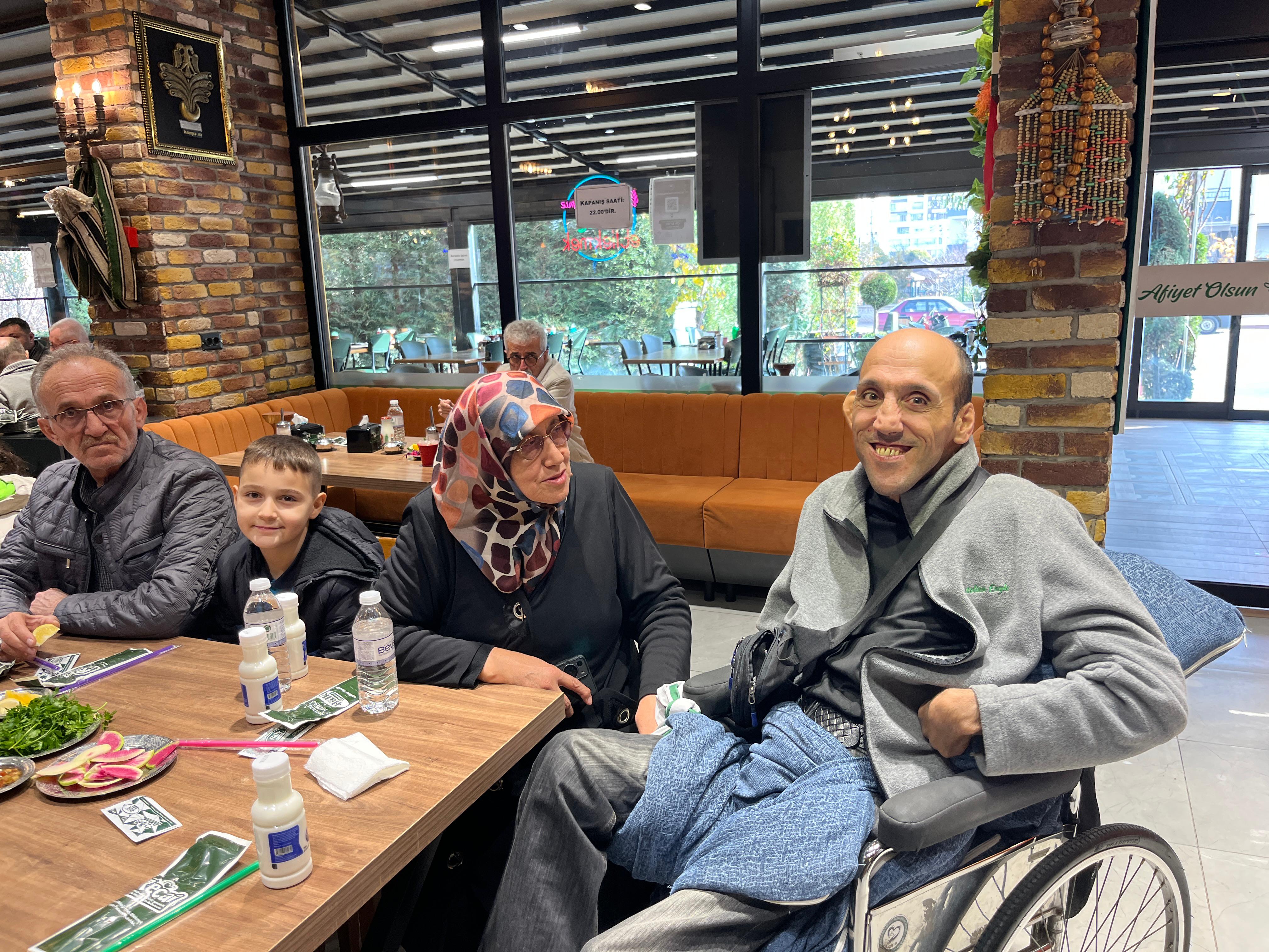 Konyaapor Engelli Taraftarlar Derneği Halk Etliekmekte buluştu