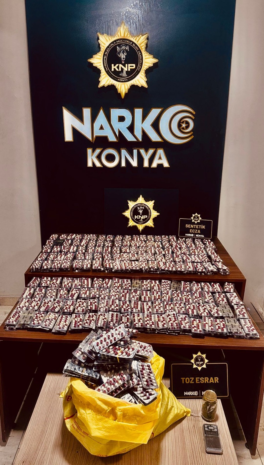 Konya'da uyuştucu trafiğine ağır darbe 110 kişi tutuklandı