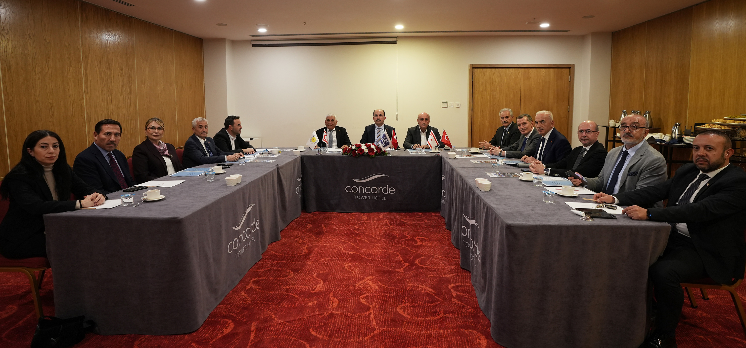 Altay, Türk Dünyası Belediyeler Birliği İcra Kuruluna KKTC'de başkanlık etti