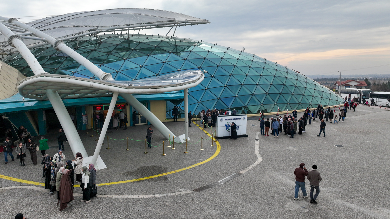 Kelebekler bahçesine rekor ziyaretçi