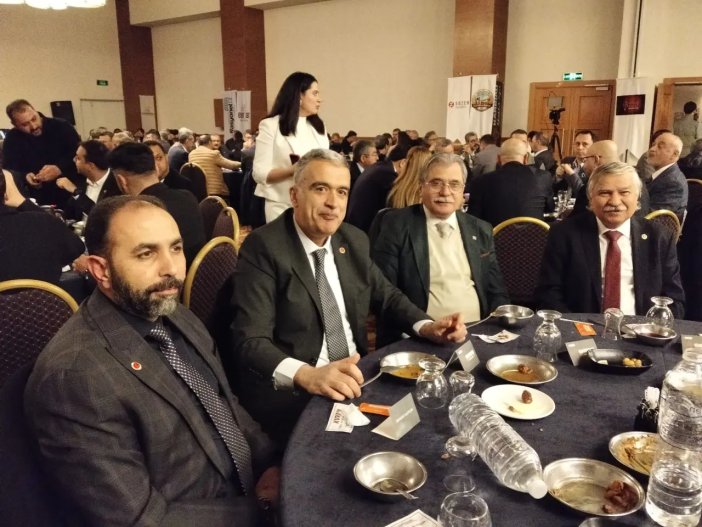 KARBİAD üyeleri iftarda bir araya geldi