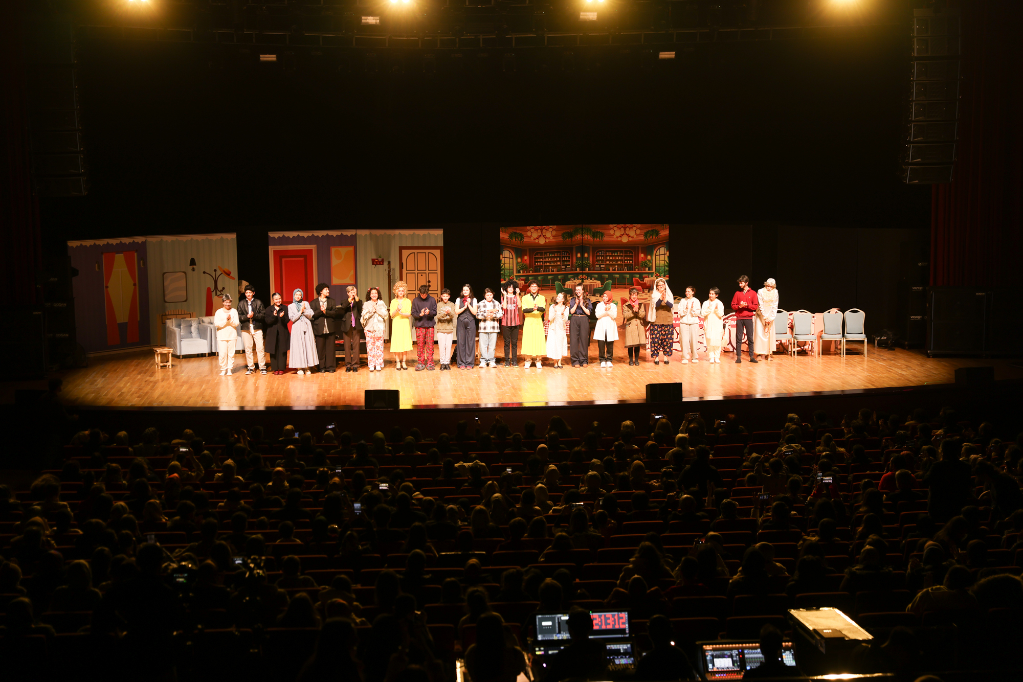 Genç Paldır Güldür gösteri şovdan  muhteşem gösteri