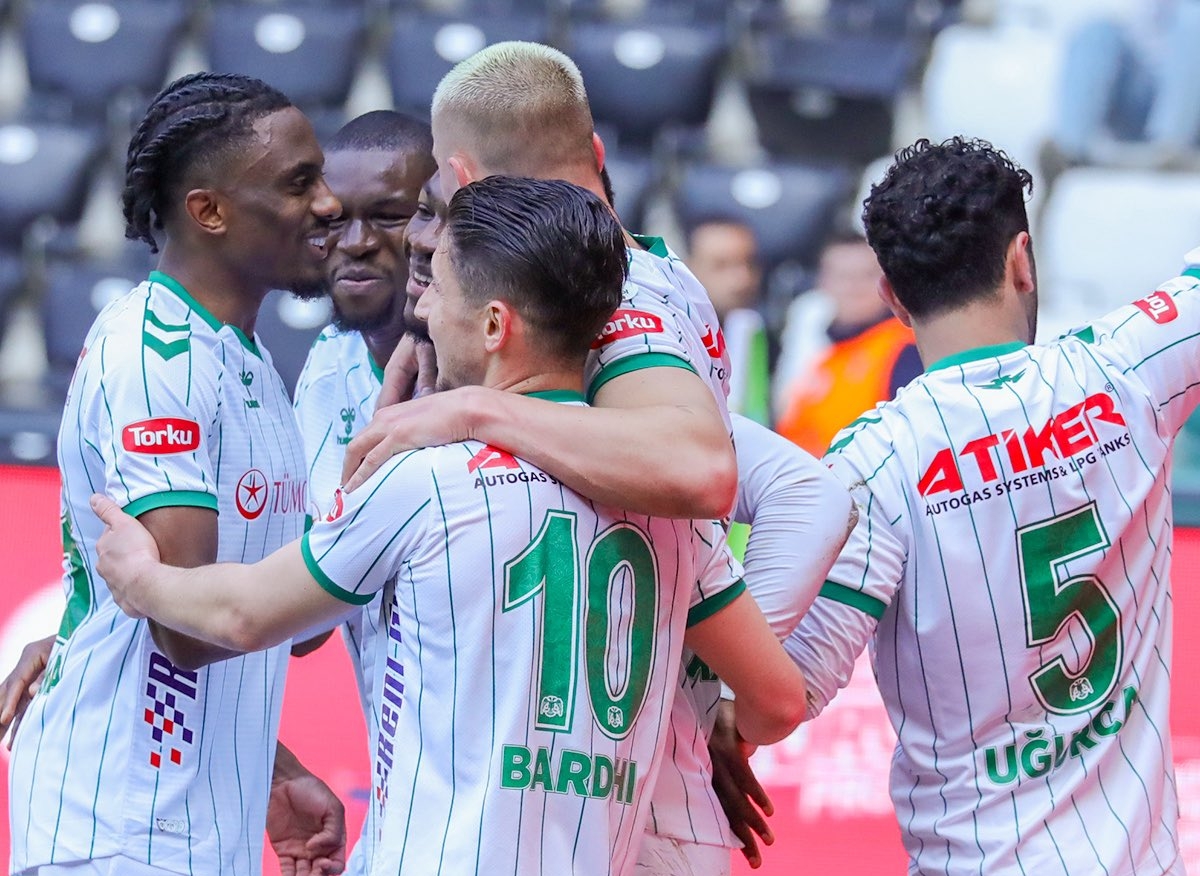 Konyaapor'dan 5 ay sonra gelen deplasman galibiyeti 2-1