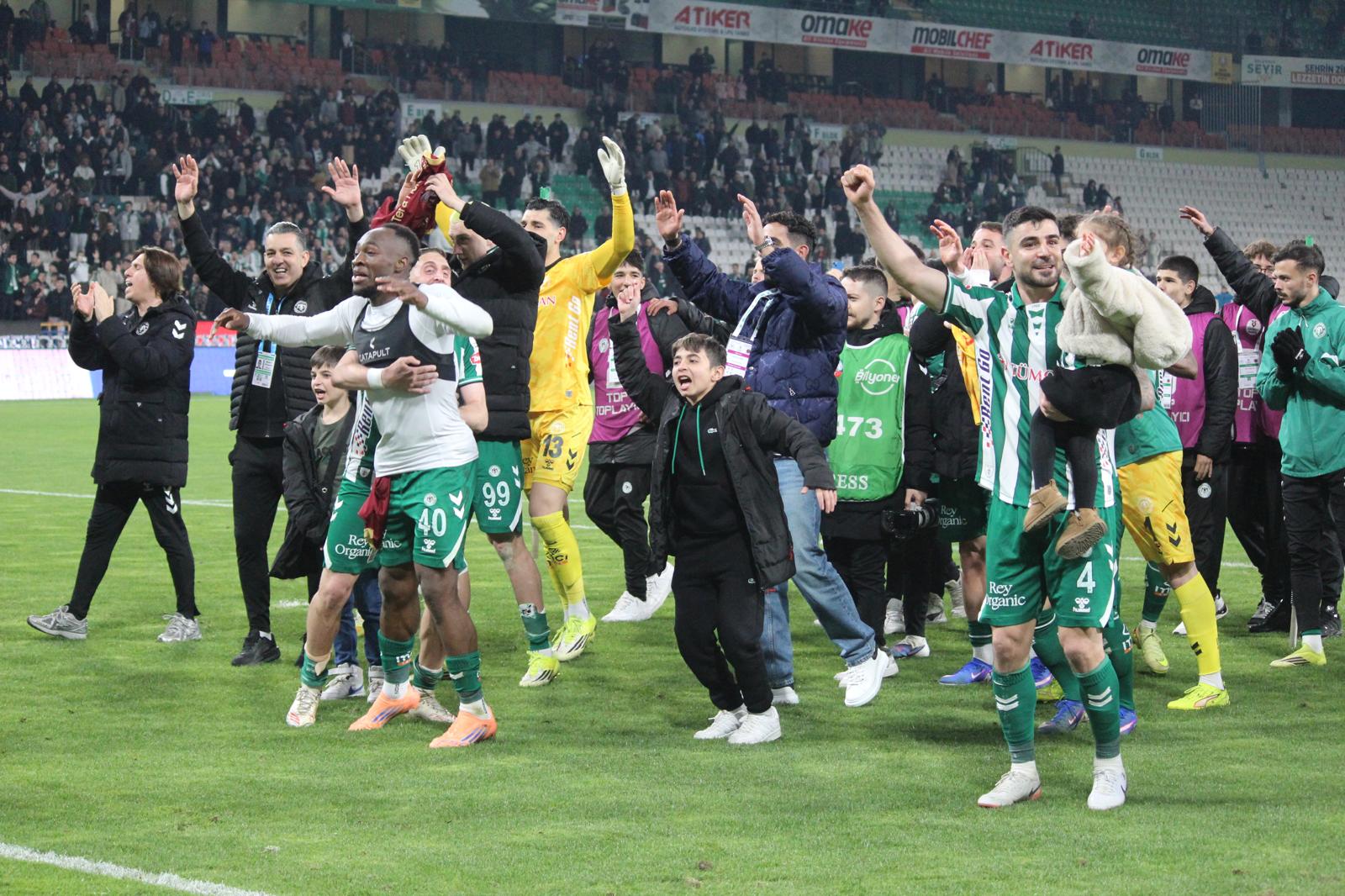 Konyaspor zorlanmasına rağmen 3 puanı aldı 1-0