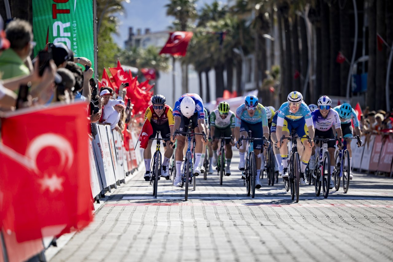 Cumhurbaşkanlığı bisiklet turunda 2 gün heyecanı