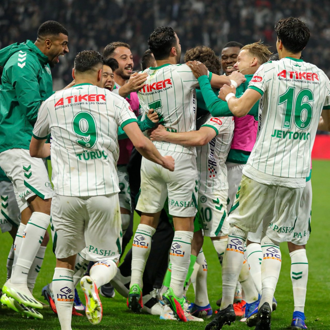Konyaspor kupada finale yükseldi