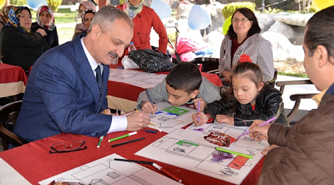 Özçelik, Down Sendromlu Çocuklarla