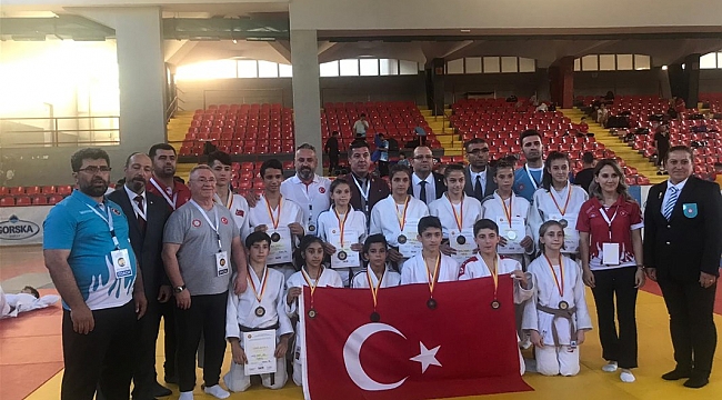 Balkan Judo şampiyonasında Konya rüzgarı