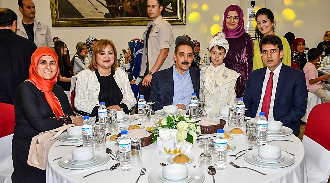 Vali Toprak, Şehit Oğlunun Sünnet Törenine Katıldı