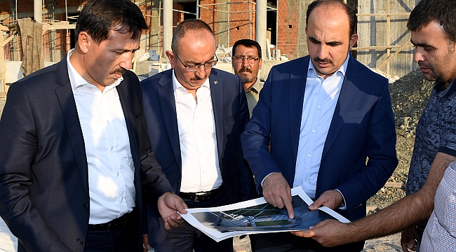 Altay Cami İnşaatlarını İnceledi