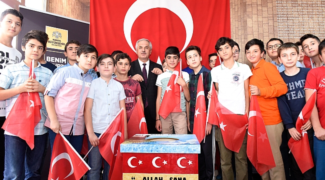 Öğrencilerinden Mehmetçiklere  mektup