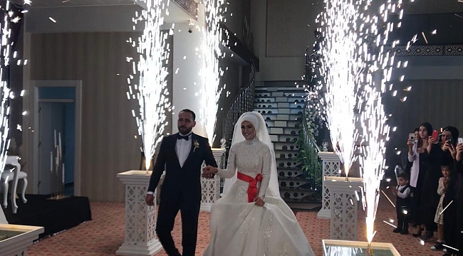 Yaman ve Şeker ailelerinin mutlu günü
