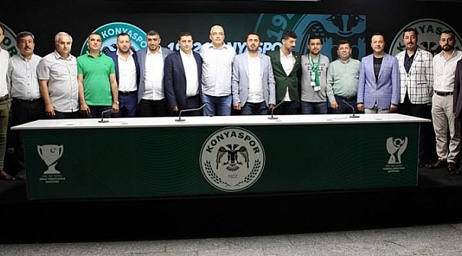 Yavru Kartal da istifa depremi