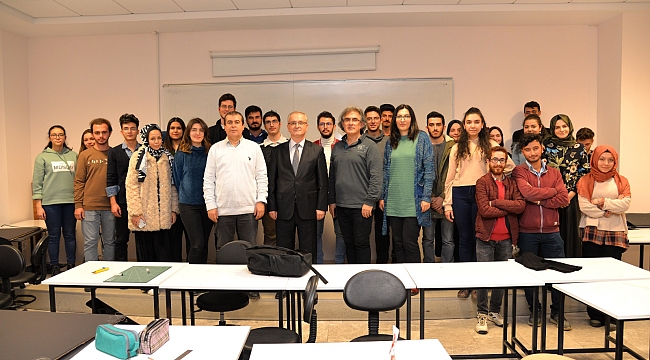 Özçelik, Atölye Çalışmalarına Katıldı