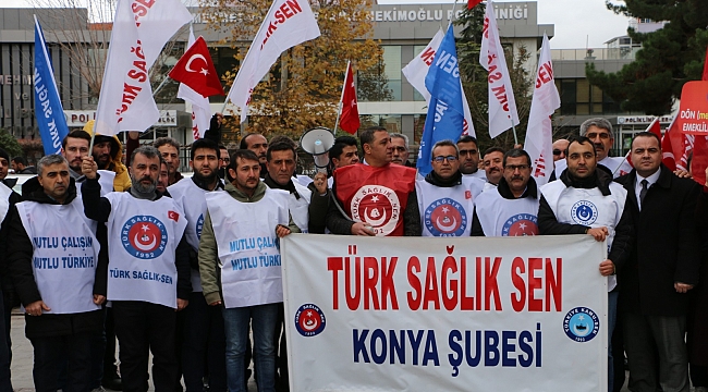 Sağlık çalışanları haklarını istiyor