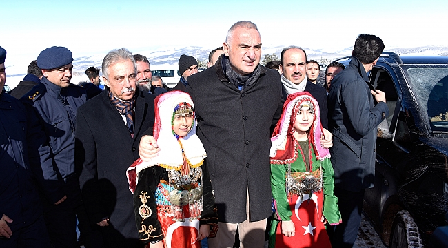 Bakan Ersoy Aladağ’da incelemelerde Bulundu