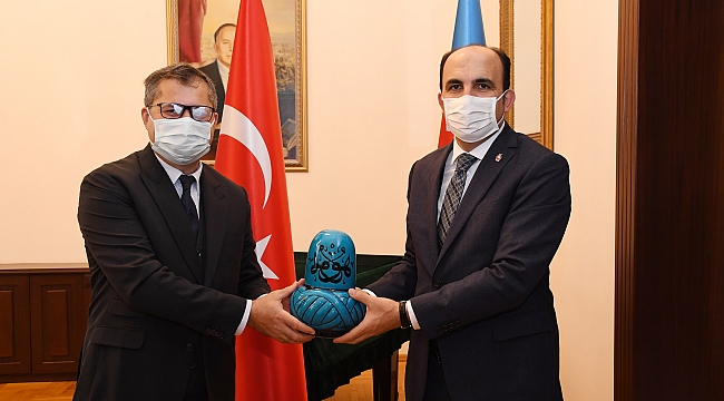 Altay Azerbaycan Büyükelçisi’ni Ziyaret Etti