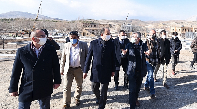 Altay TRT Uluslararası Konya Film Platosu’nu İnceledi