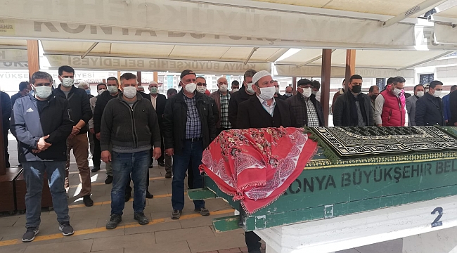 Gazeteci Kocaoğlu'nun annesi toprağa verildi