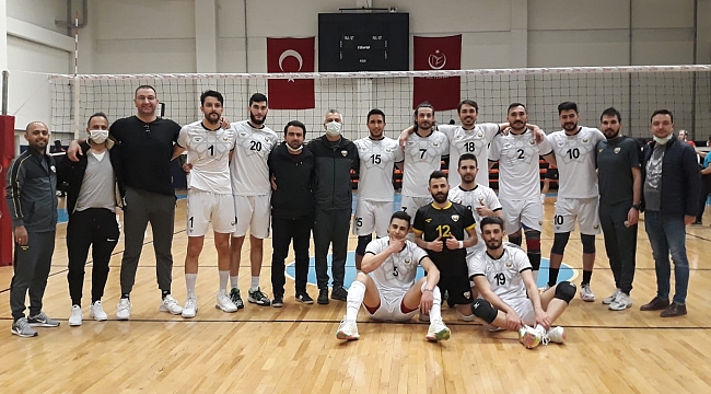 Sezonu galibiyetle kapattılar