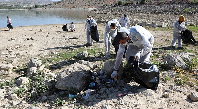 KOSKİ’den altınapa barajında geniş çaplı temizlik