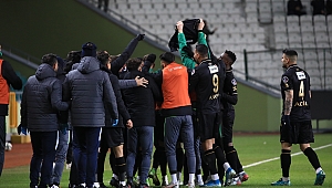 Konyaspor kaldığı yerden.. 1-0