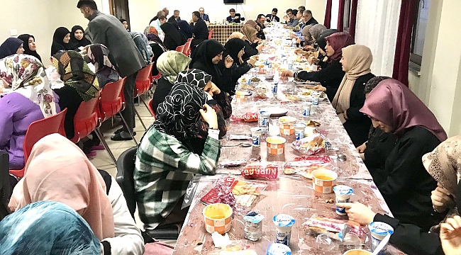 Ali Şeker Vakfı iftarları yapıldı