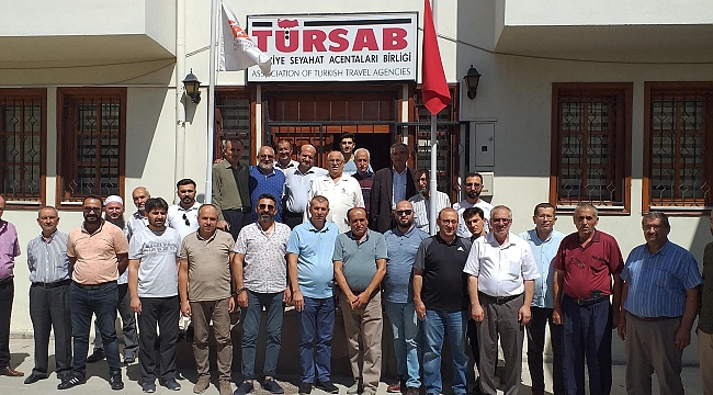 Seyahat acentelerinden  20 günlük umre programı