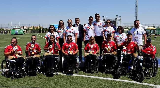 Para okçulukta kürsü Türk ve İranlı sporcuların