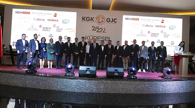 2’nci Küresel Medya Buluşması ödül töreniyle taçlandı