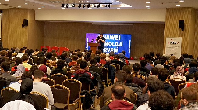 Huawei Teknoloji Zirvesi’ne büyük ilgi   