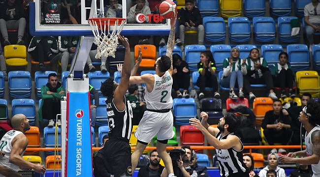 Konyaspor pota da yine kayıp 77-60