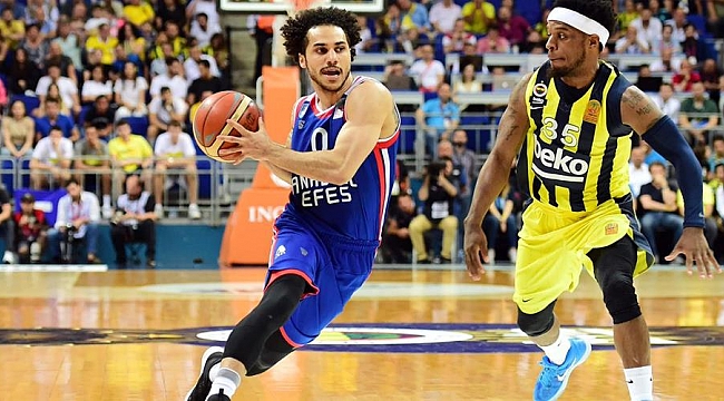 Finalin adı Anadolu Efes Fenerbahçe oldu