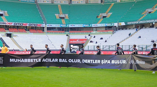 Konyaspor'dan özel pankart