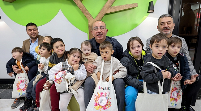 Kavuş, Özel çocuklarla Şivlilik topladı
