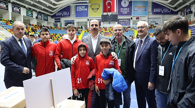 Amatör Spor Kulüplerine 16 milyon TL'lik malzeme yardımı
