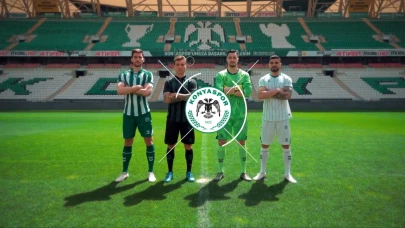 Konyaspor'un yeni sezon formaları görücüye çuktı