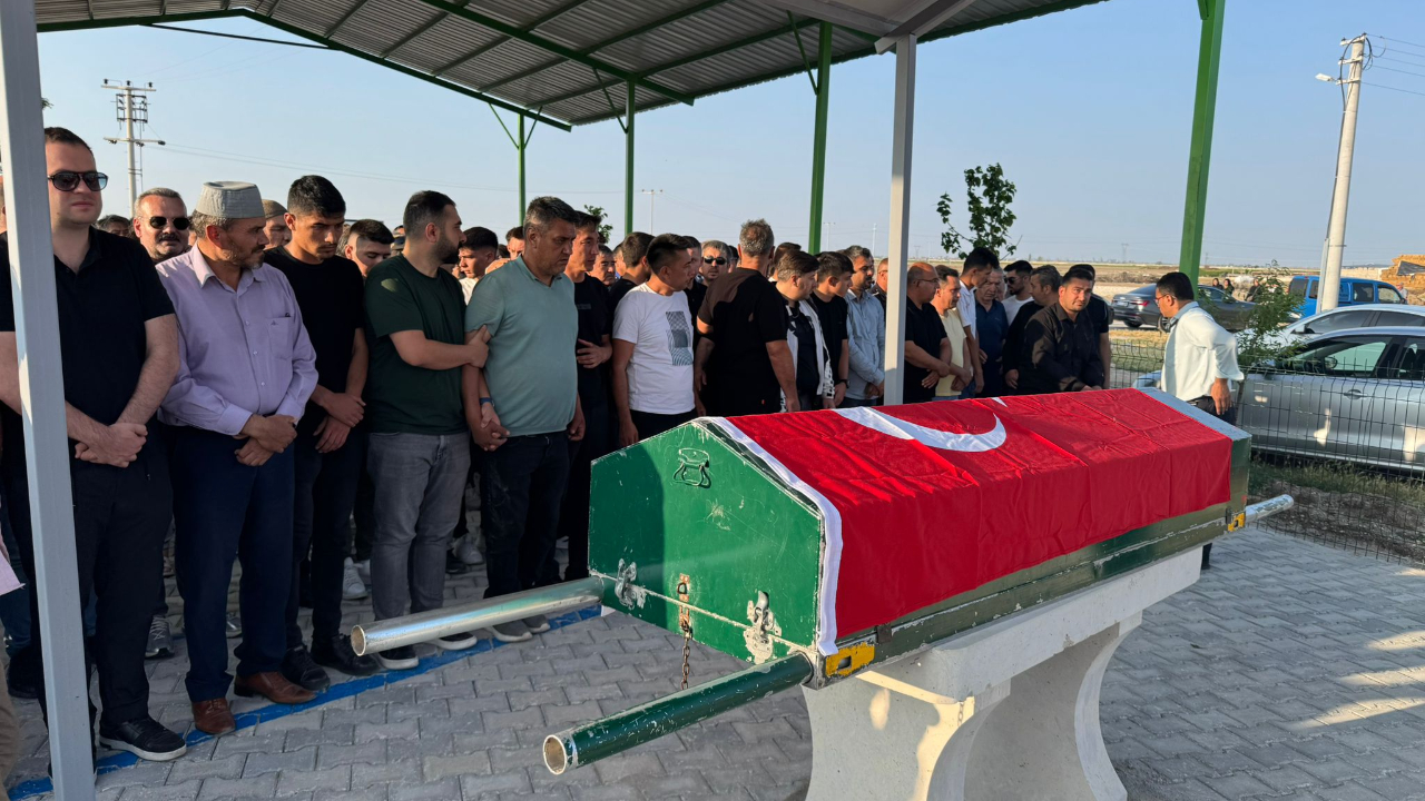 Genç bisikletçi toprağa verildi