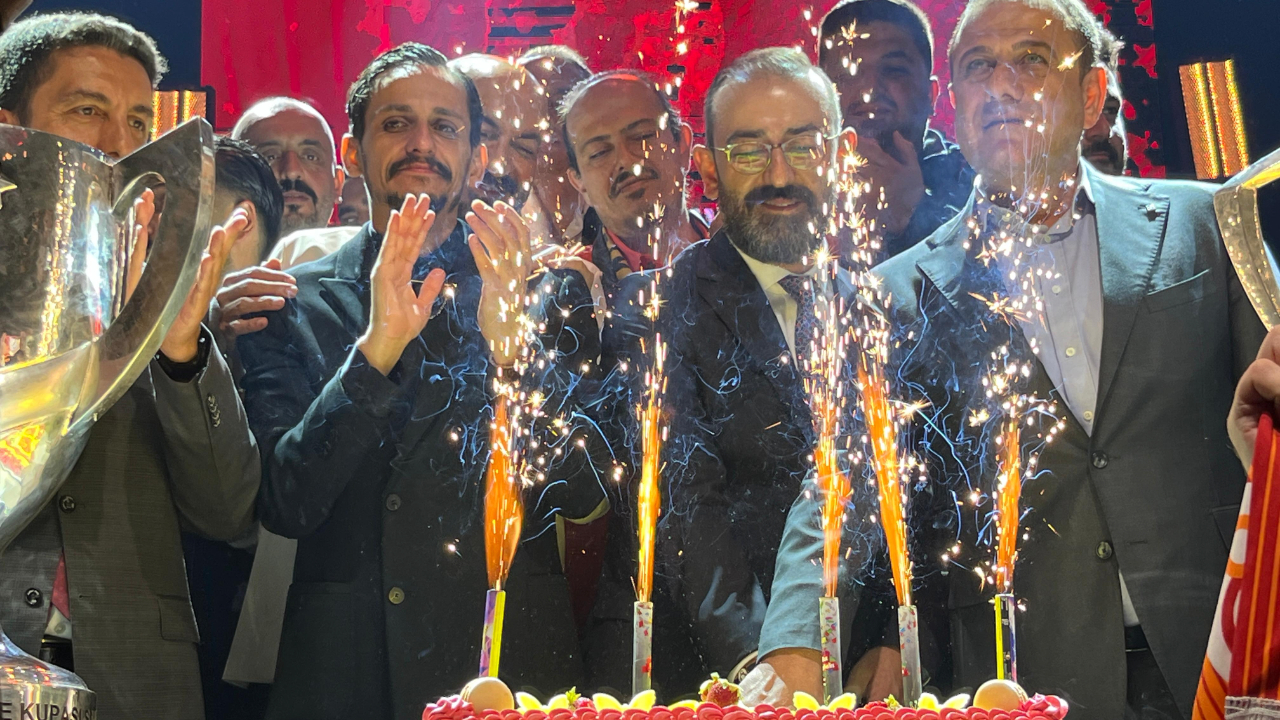 Konyalı Galatasaraylılar 25. Şampiyonluğu kutladı