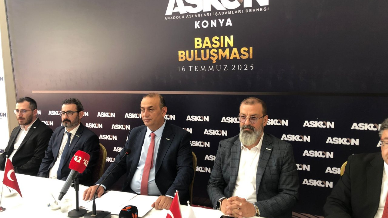 Çimen:  '5 milyar dolarlık hedefi yakalamalıyız'