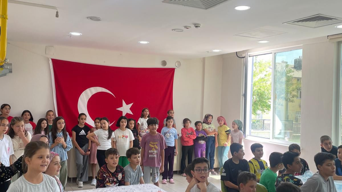150 öğrenci yaz kursunda